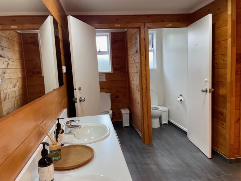 bathroom in lodge